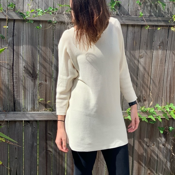 Long cream sweater - Picture 4 of 7